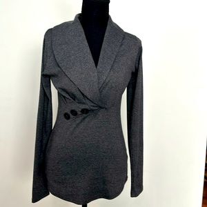 Patty Boutin ladies gray top, 35 percent cotton and 65 percent polyester